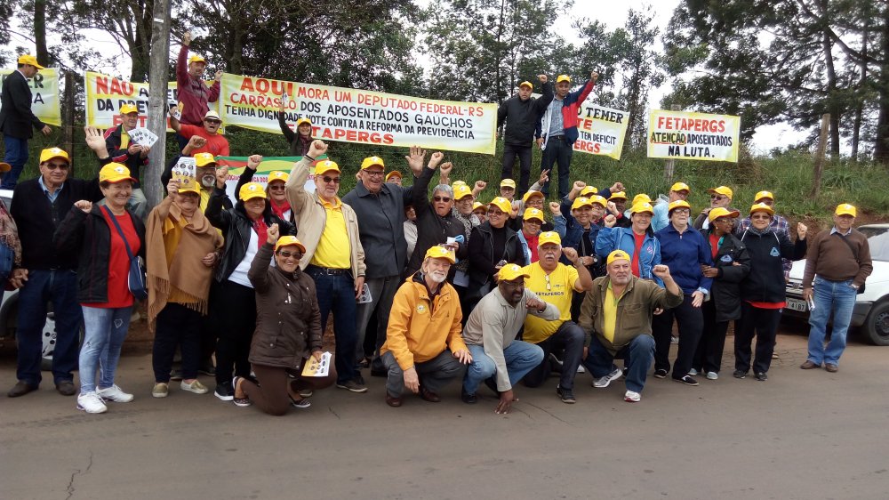 FETAPERGS promove manifestação contra Deputado Gaúcho
